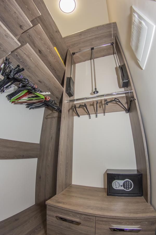 Arkadiya Hills Family Apartment Odessa Exteriör bild